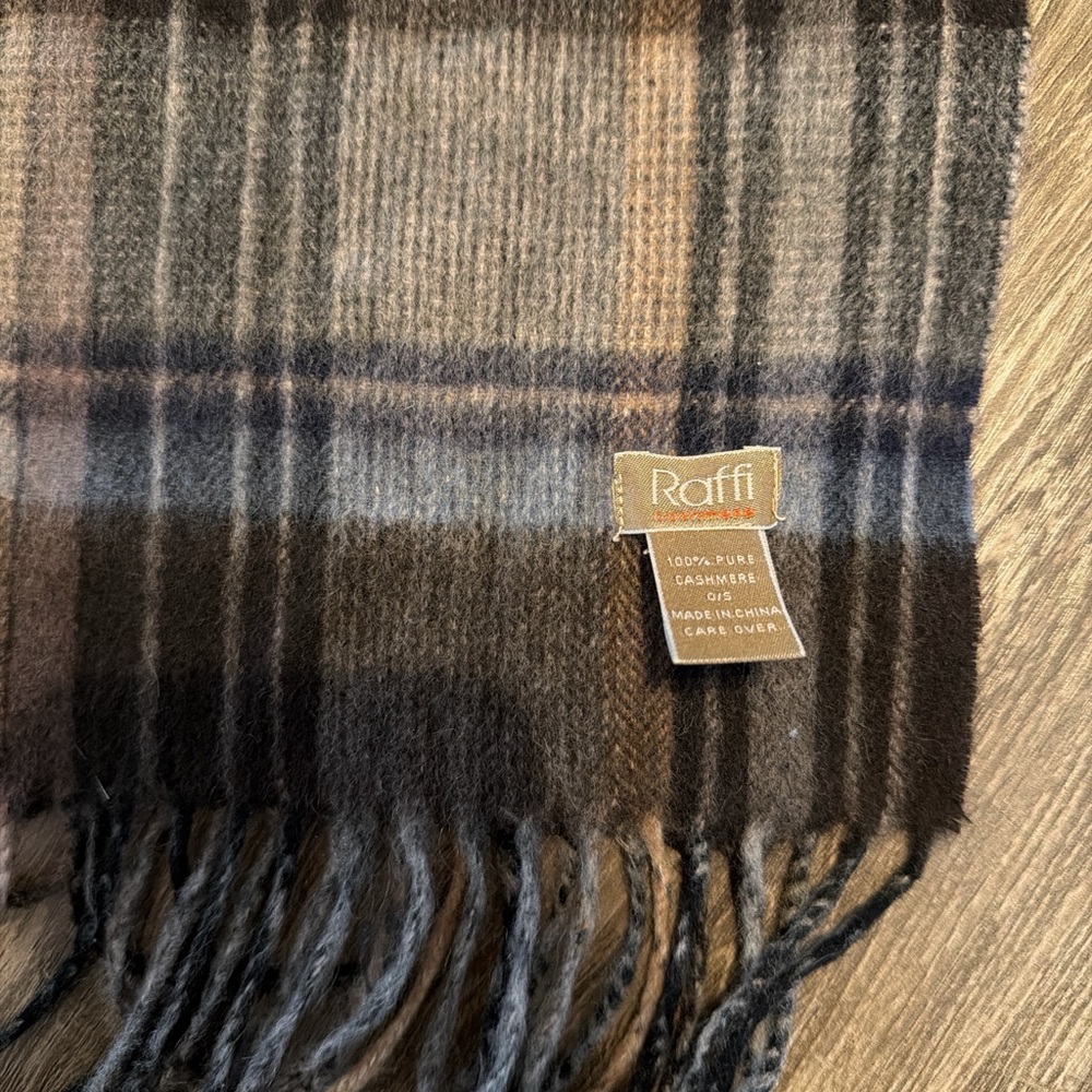 Vintage RAFFI 100% PURE Cashmere Plaid Scarf